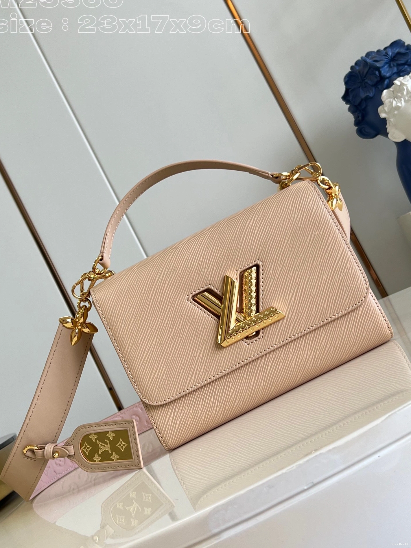 Firstbag LOUIS TWIST VUITTON MM-23*17*9.5CM 0712